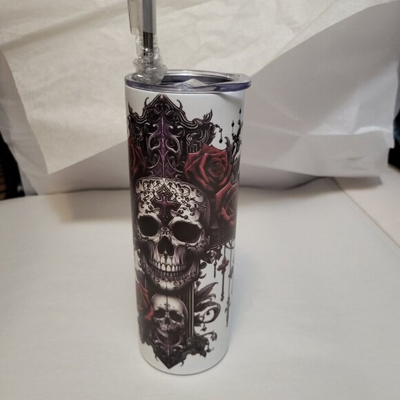 GLOW IN THE DARK SKULL 20oz TUMBLER WITH STRAW NEW - Picture 3 of 5